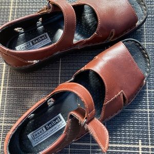 European leather comfort sandals